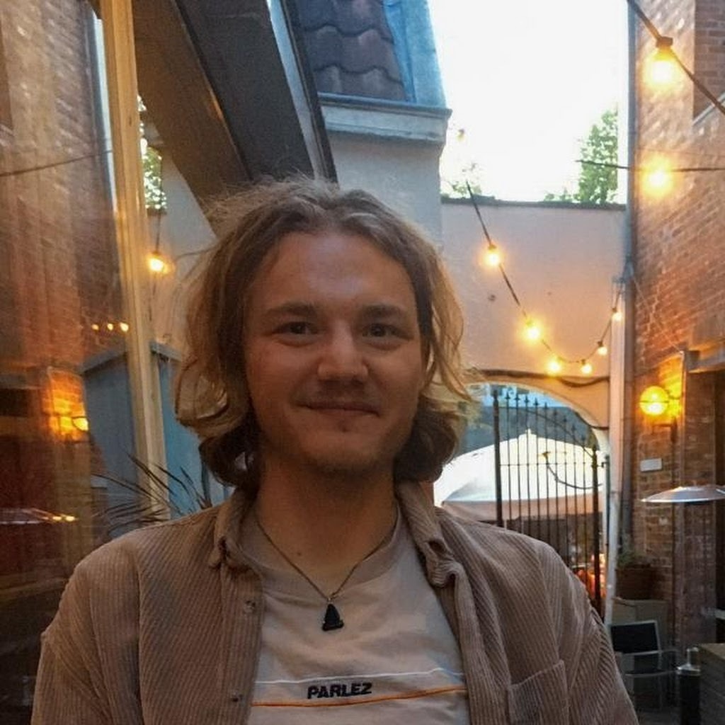 Avatar of rimbout b.