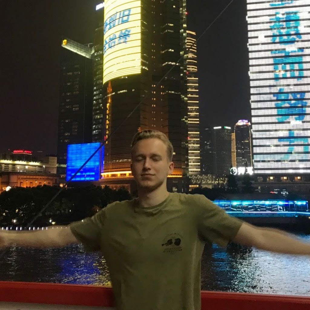 Avatar of Артем С.