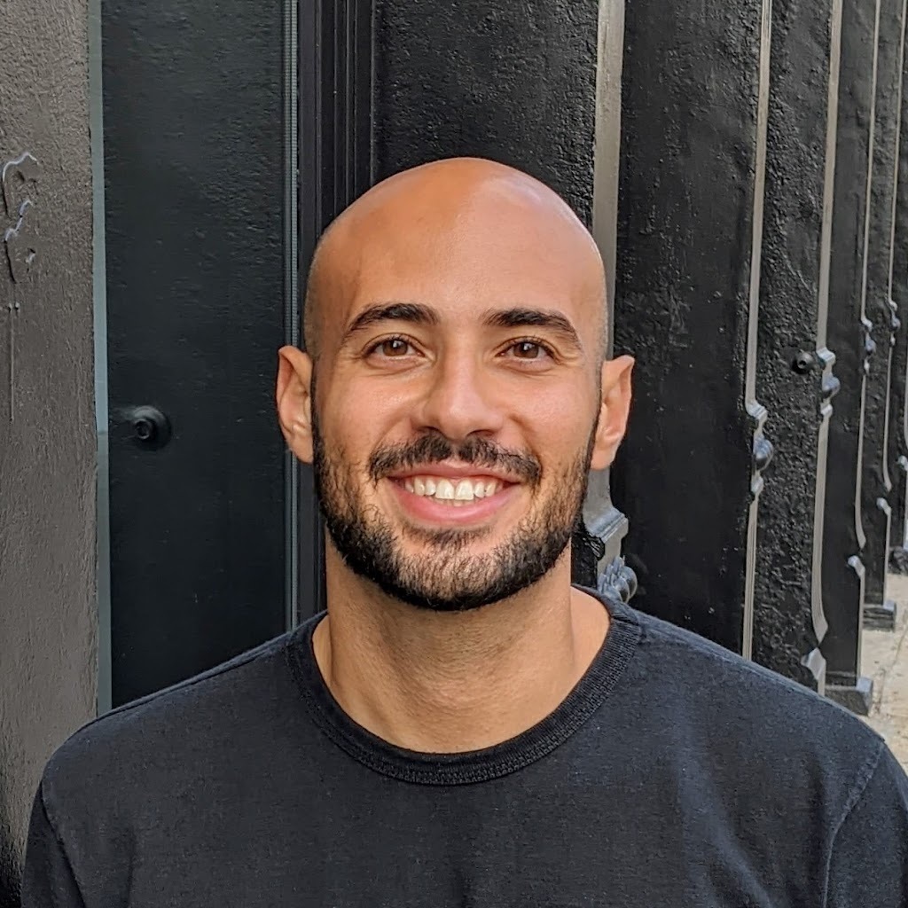 Avatar of Hosam - HelpThemes.com