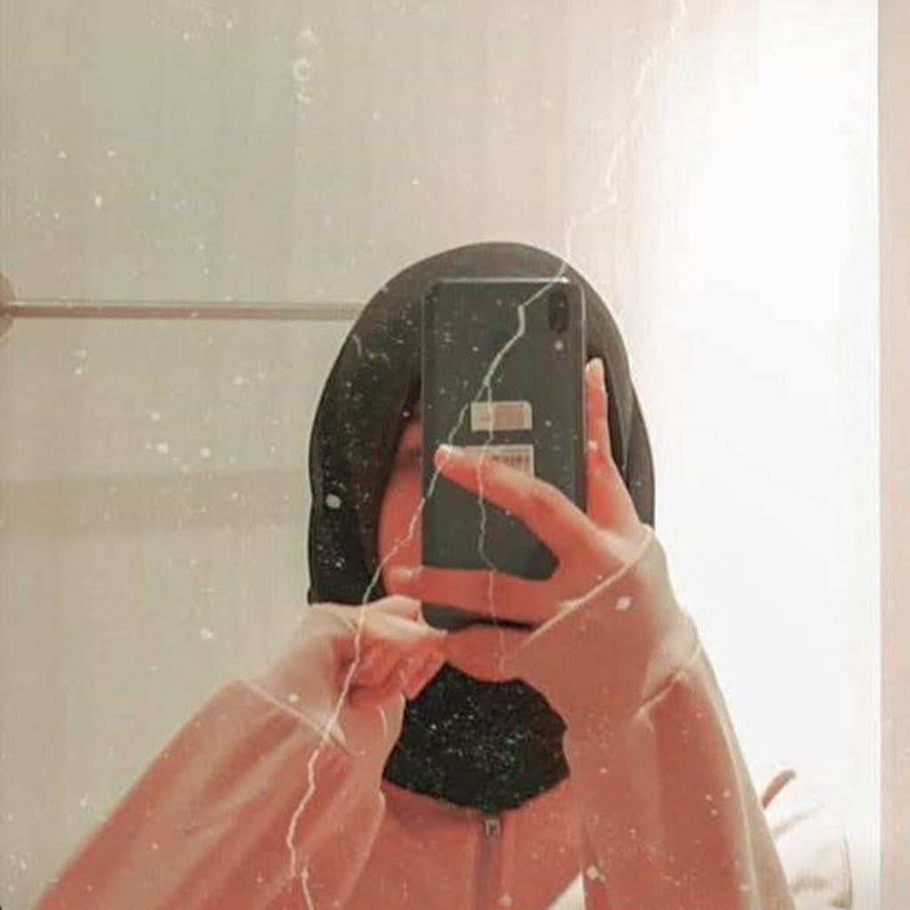 Avatar of LUTHFIA M.