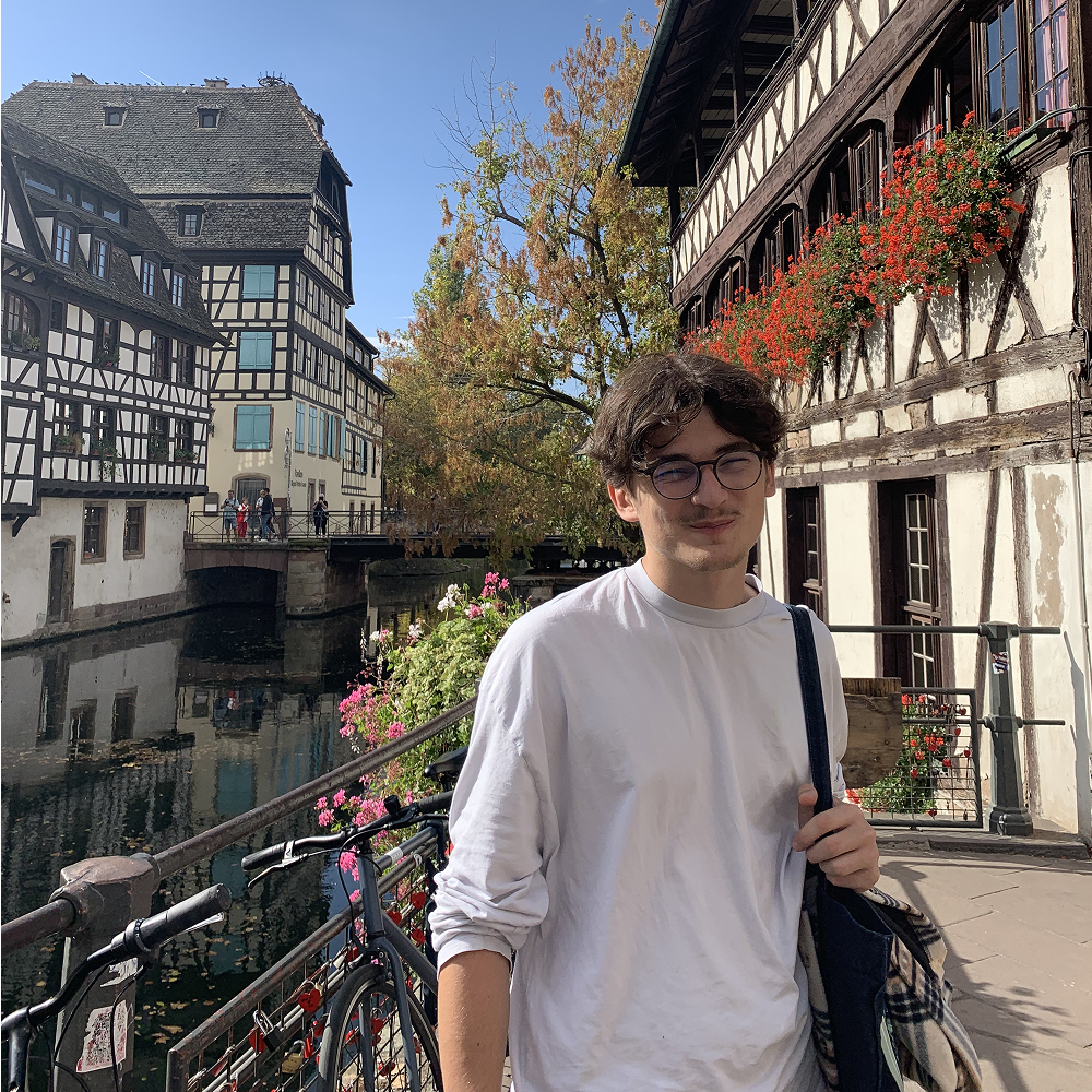 Avatar of Adrien (Dust)