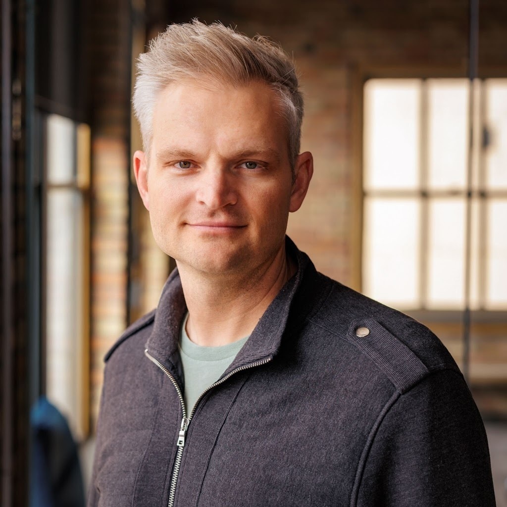 Avatar of Brian Hartley