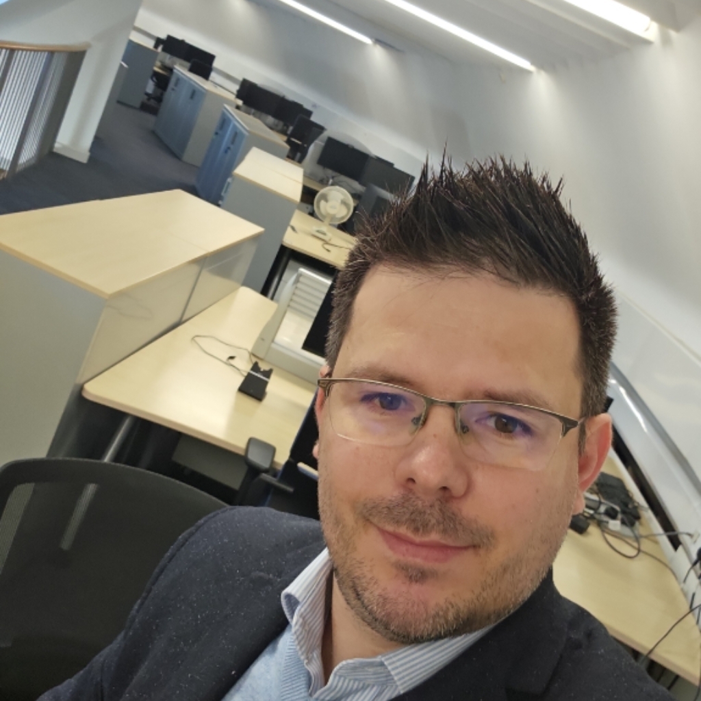 Avatar of Leonard H.