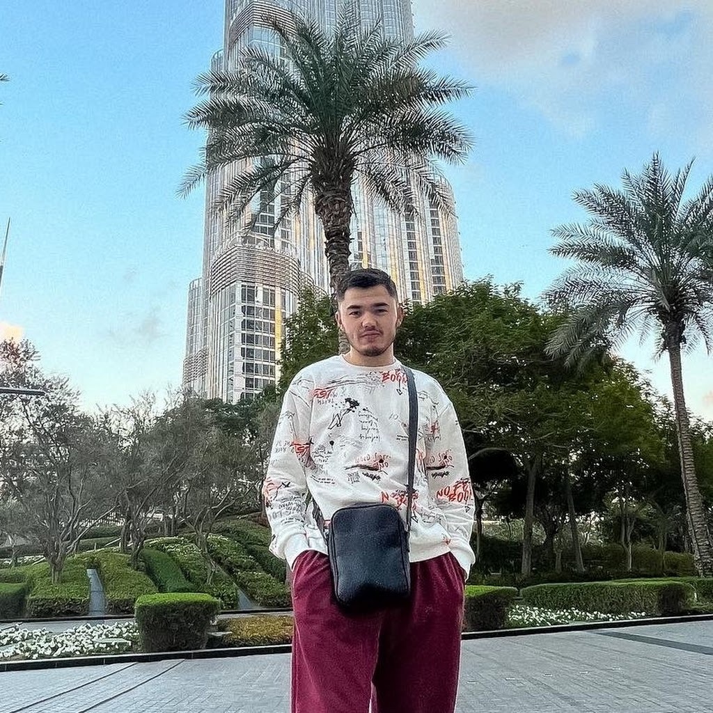 Avatar of Alisher Y.